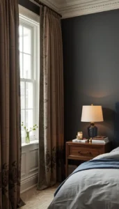 Choose heavy or layered fabrics