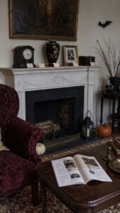 Number the Mantel Like a Viewing Catalogue